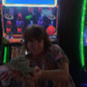 Meet your Posher, Molly